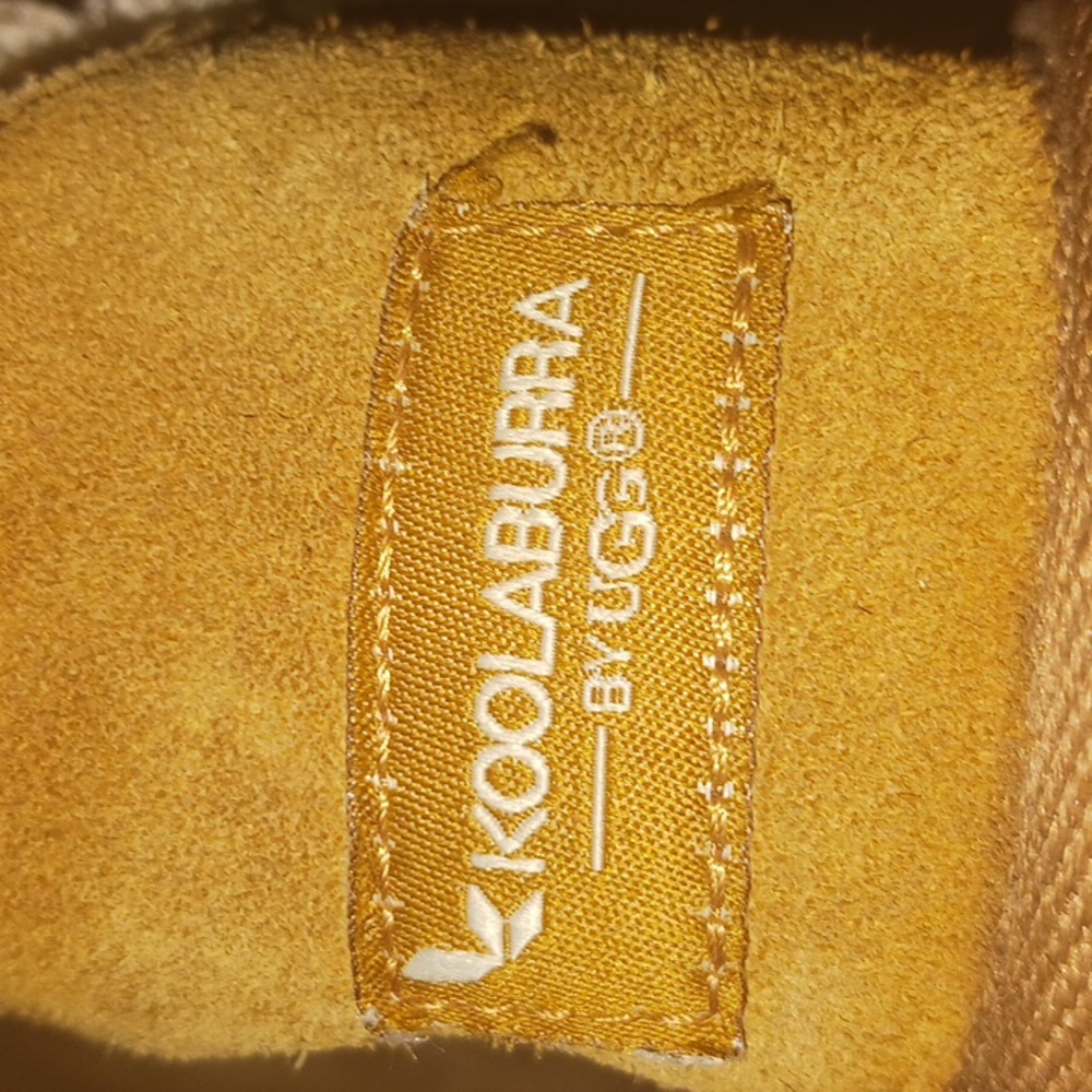Koolaburra By UGGSTan Suede Boots - Picture 7 of 7